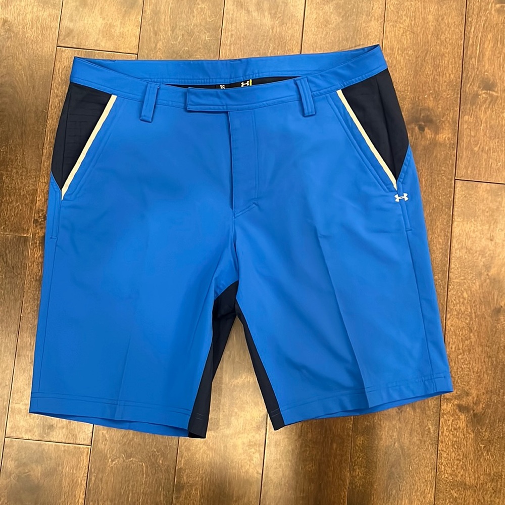 Under Armour golf shorts